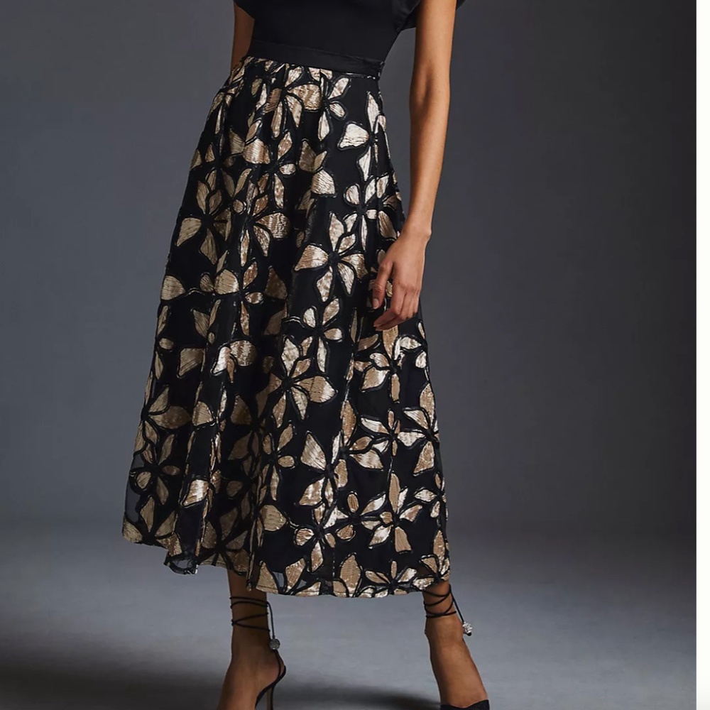 Anthropologie Eva Franco Floral Appliqué Holiday Skirt NWT sz US 2